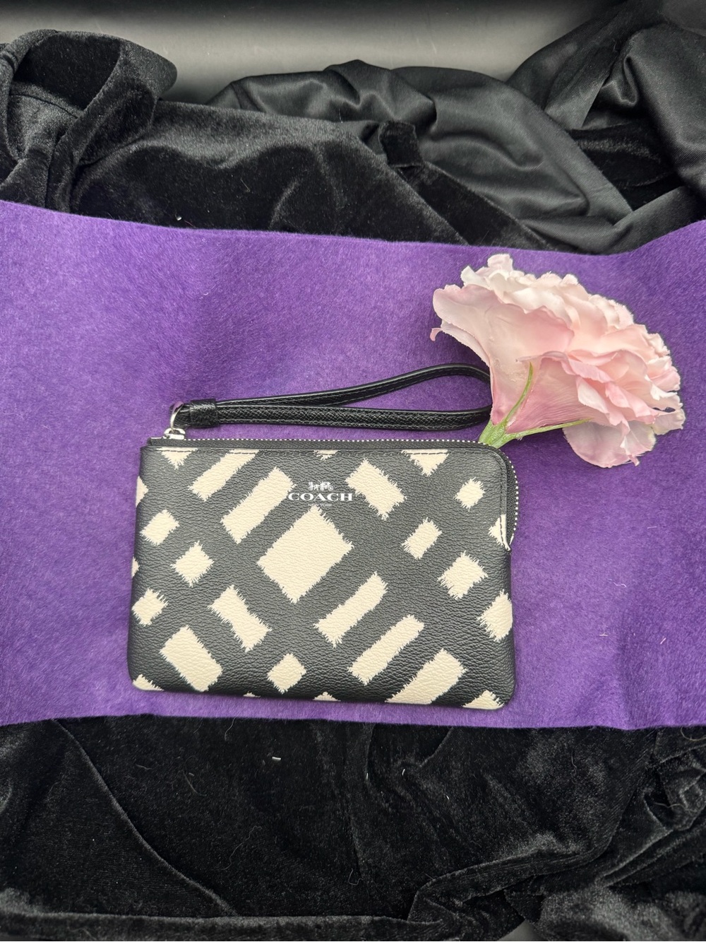 COACH Black and Cream Geometric Wristlet with Strap